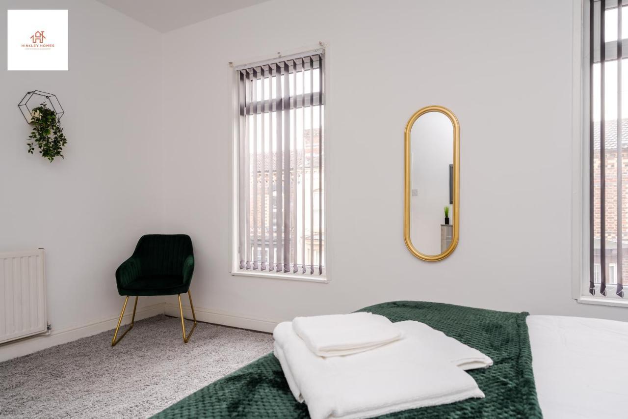 Immaculate 4 Bed In Liverpool By Hinkley Homes Short Lets & Serviced Accommodation Eksteriør bilde